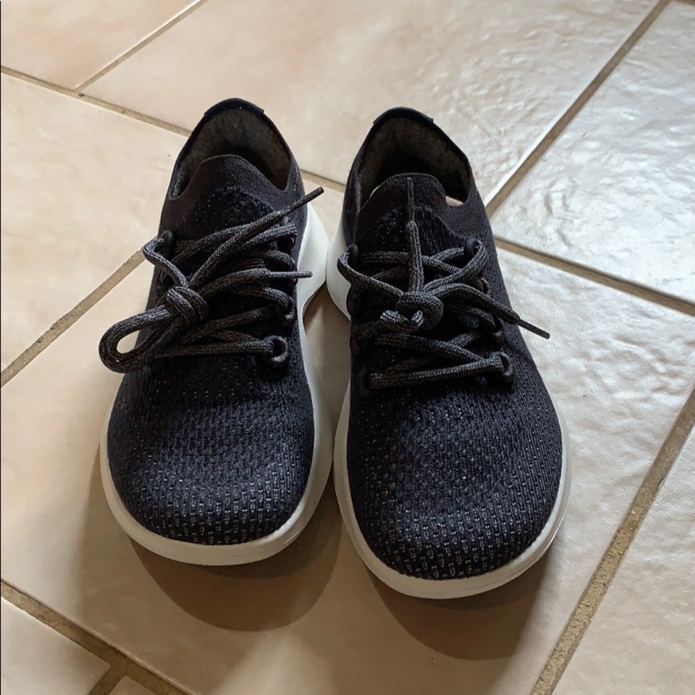 Allbirds Tree Dashers Thunder size 6.5